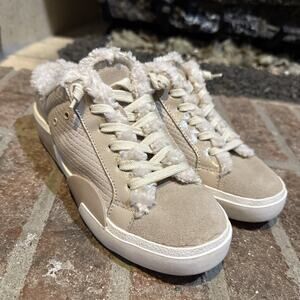 Dolce Vita Womens Zantel Penny Shearling Mule Sneakers Beige/Tan/Cream Size 7